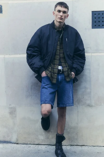Look 13